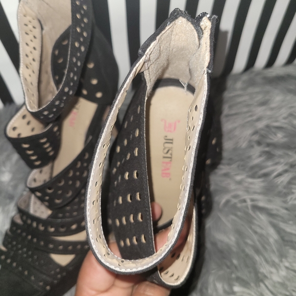 Just Fab sandal heel - Picture 2 of 4